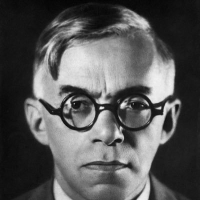 XelaEisenberg's profile picture. 