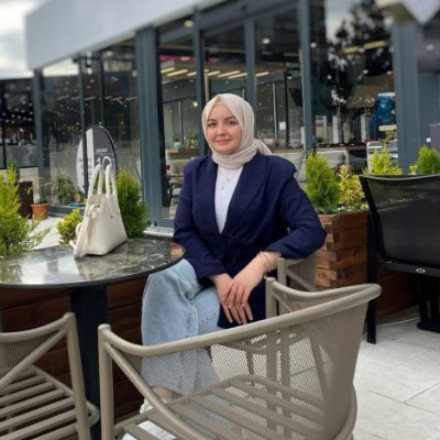 trbusra_2805's profile picture. Matriks/Algotrader/Borsa Robotları Eğitimi/Tarama-Teknik Analiz-Trend takibi/Endeksin Yönü/Sistem Geliştirici/Mumlar/🐱 ve ☕  ❤️