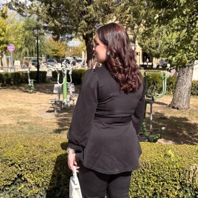 nereableon's profile picture. 