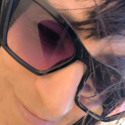 apeaguilas's profile picture. Atleta durante 15 años d mi vida, y 19 en el voley (internacional en los 2 deportes). Entrenadora de voley. Integradora Social y ATE. 👭📸📚
mami de 🐶🐕