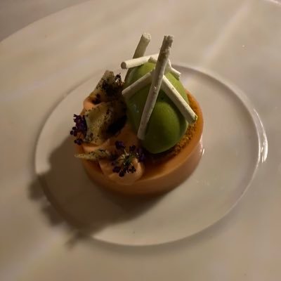 eigenwijze39's profile picture. Having a passion for cooking.Making trips to the UK to meet the best chefs&restaurants. I lobby,write&give views.Follow my journey&get excited for fine dining.