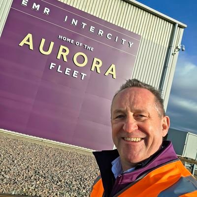 huwsdavis's profile picture. Cat Whisperer. Occasional bake. Bringer of Legacy. Veloer. Love a pie...and Herdys. Chef de Jour

Views obviously my own...as are my bakes