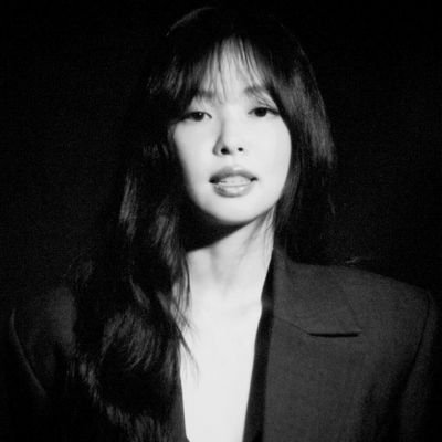 cutiekid8's profile picture. still here