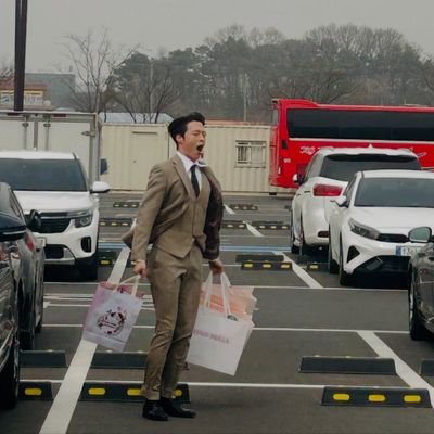 thadas2ndwish's profile picture. | BillyBabe | UpPoom | FortPeat | ForceBook | BigPark |
fav bls :The Sign, Reset, My Stand in