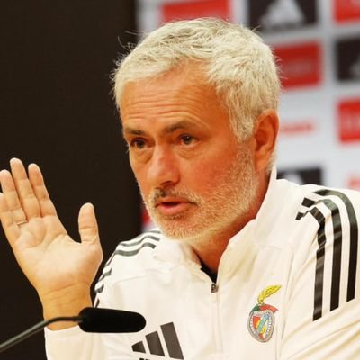 pationaranjos22's profile picture. Equivocarse es fácil pero es más fácil volver a equivocarse