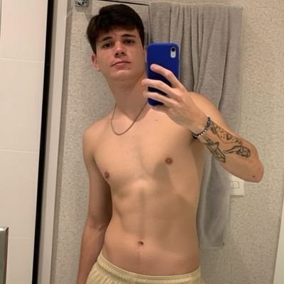 mateuslohan's profile picture. 🔞
https://t.co/Vlg19EdFsN