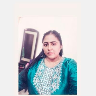 Meenu_off123's profile picture. நீதிக்கு தலைவணங்கு🙏உலகில் அனைத்தும் கர்மா படியே நடக்கும் நீ செய்யும் செயலே🔥🔥🥰உன் நிலமையை தீர்மானிக்கும் உலகில் தலைசிறந்தது தாய்மை 🙏NGO வொர்கிங்..🎧இசை🎵🎶