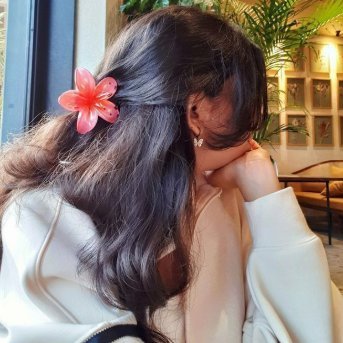 Arroot3td's profile picture. Queen in training | Music Junkie 🎶 | Foodie 🍕 | Making magic happen