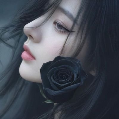 ompzs21481976's profile picture. 