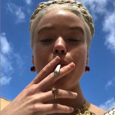 nihilistic_lad's profile picture. 