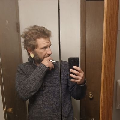 AdamWright94079's profile picture. I pilot. I fly.