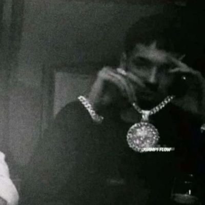 stivenLope27171's profile picture. #10 ⭕

 forever☄️💯 🌐 ser mi propio jefe🔪💯
🫨 sueño millonario 💸

 El éxito se disfruta con quién te ayude a construirlo✍🏼