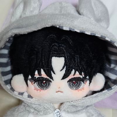 ji_hyang06's profile picture. 괴출/데못죽등 팝니다
약간의 솜깅계
구독 많이 하는편입니다
20up
혼자 주절댑니다
j3 최애긴 하지만 올캐러
팔취안하는편이라 팔취되면 말씀해주세여