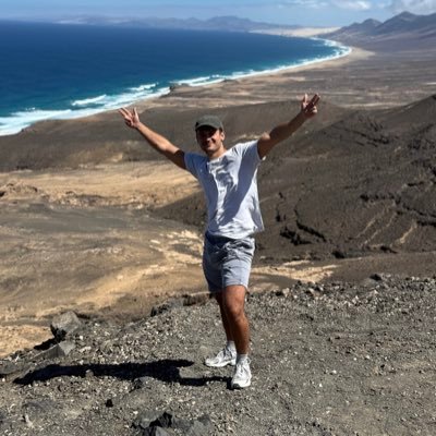 miguelccss98's profile picture. 