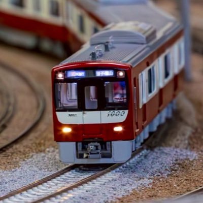 mokeikojo3's profile picture. 鉄道模型（16番、N）の車両工作を中心につぶやいています。 プラ・ペーパーキット製作や完成品加工・改造がメインです。日本一多く #PLUM の鉄道キットを作ったかもしれません。国鉄形直流通勤形・近郊型/京急/米原/国鉄広島 横浜ときどき広島