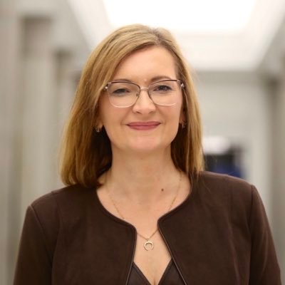 EwaLeniart's profile picture. Poseł na Sejm RP, była wojewoda podkarpacki, doktor nauk prawnych, mama.