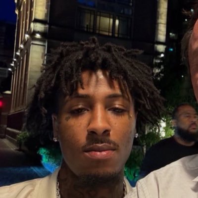 smiler4kT's profile picture. @manutd🧣Oluwa do all