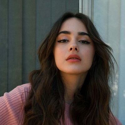sitianjwenk's profile picture. 𝐈𝐋𝐋𝐔𝐒𝐈𝐕𝐄 𓍼 bonjour, je m'appelle Abigail ⋆｡˚☕📰🥐˚｡⋆