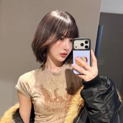 heartwoeven's profile picture. 