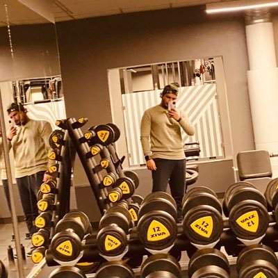 farooq_writes's profile picture. Ex-Pioneer| Ph.D. Scholar at Polish Academy of Sciences|Li-ion battery|Post-Graduate Researcher|Leg Break Spinner|Ambivert|Idealist| 🇵🇰 🇵🇱