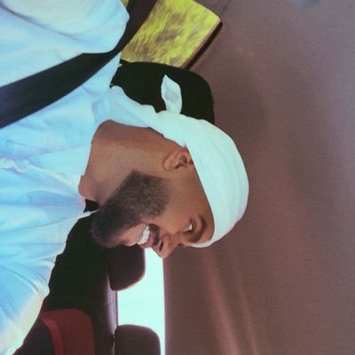 Fahwwdd's profile picture. اللهـم إرحـم أمـي فهـي أغلـى مٰ فقـدت .