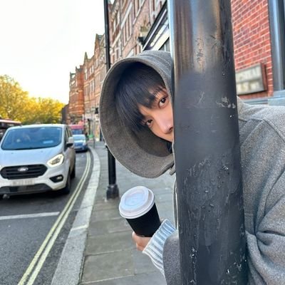 deignites's profile picture. Ravenclaw, 5AU2036 + Astronomy, Divination, and History of Magic ——— Laisréan O'Flaherty (on hiatus)