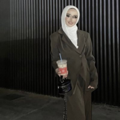 ralmutiiir's profile picture. 