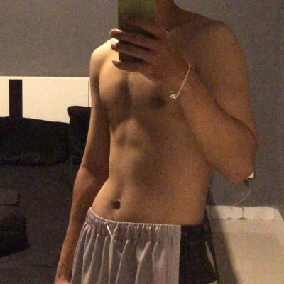 GOODBOY69321775's profile picture. 2000’FWB DM🤏🏻 ผู้หญิง/สาวสอง ชอบคนสะอาด🥹