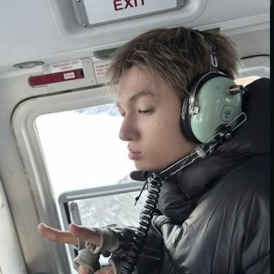 vamprtin's profile picture. ♯ Unlabeled 🕷️🕸️|| 16 | ISTJ | yapper                                                              @cortis_bighit ‹𝟹