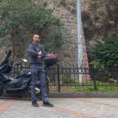 YucelG3884's profile picture. 