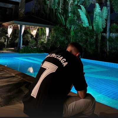 clntrades's profile picture. es and nq are my bitch 
helping traders level up