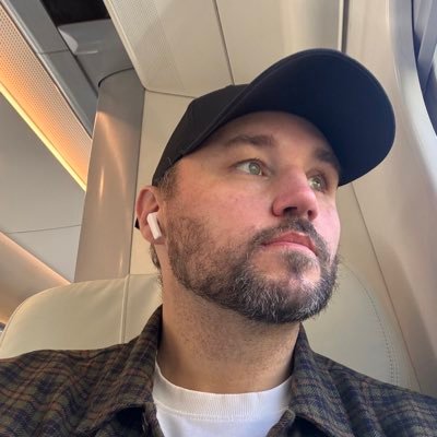 Grumbrela's profile picture. Bristolian Oxfordian with Welsh leanings, Coffee obsessive, Reader of tomes and constant photographer. My views not my employers.