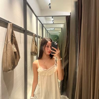 boowiers's profile picture. Melayani vca dan konten pribadi info WA 👇081959920605