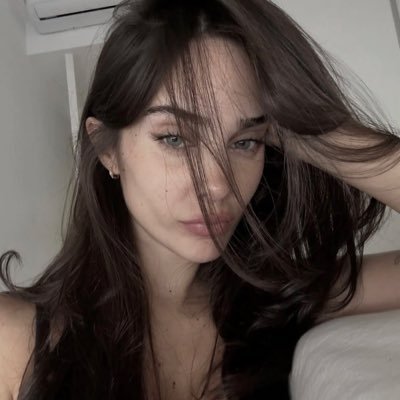 luisagwrls's profile picture. 🔞 i 𝗄𝗇𝗈𝗐 𝗆𝗒 𝗂𝗇𝗍𝖾𝗋𝖾𝗌𝗍𝗌. | bi.