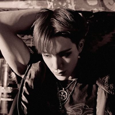 jenoleeoe's profile picture. # 𝗕𝗘𝗔𝗧 𝗜𝗧 𝗨𝗣 will drop on November 17th.