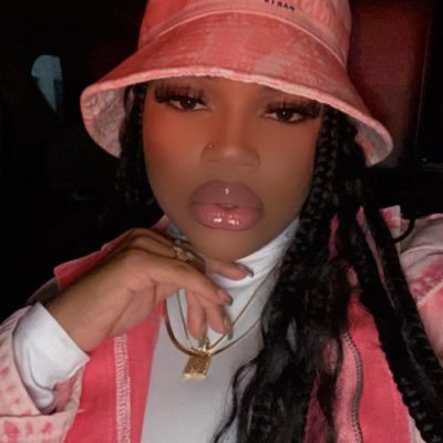 prettypoppin__'s profile picture. The Real Challenge Is Finding Your Purpose , I Found Mines #babyM 💙