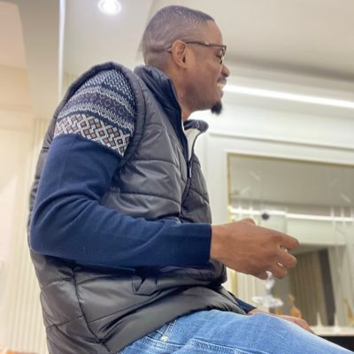 its10th_'s profile picture. Trusted Businessman & Visa processing Expert. Your One-Stop Solution for Worldwide 🌏 Flight ✈️ Bookings! “LA ILAHA ILLALLAH” ☪️☝🏼🤍