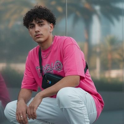 HedrB31443's profile picture. نحن نعطي العديد من الفرص لكننا نعرف جيداً متى ننهي اللعبة .🔚🥷🏻🖤