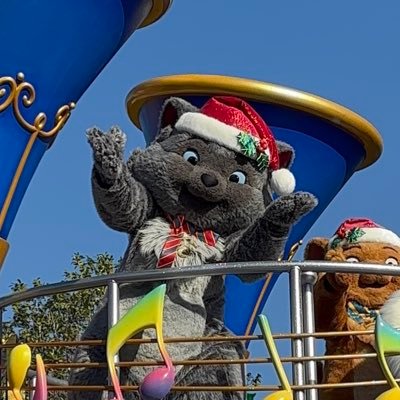 r3bqw's profile picture. 