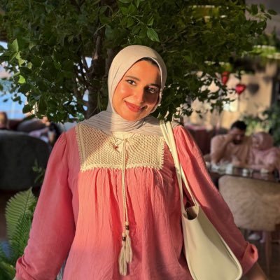 youmnatarek_'s profile picture. 