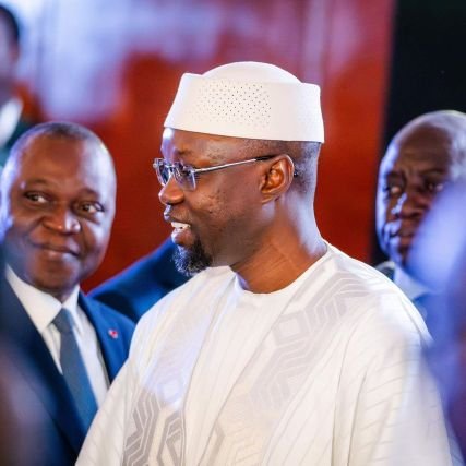 Maamekhalifaaa's profile picture. 💯🇸🇳 Patriote(pour la démocratie et la bonne gouvernance)✨️🥰 ▪︎Ousmane Sonko reference, model🇸🇳❤️▪︎ -RÉAL MADRID ▪︎my team🤍🔥▪︎ -BTP🦺 QHSE🏗🫶