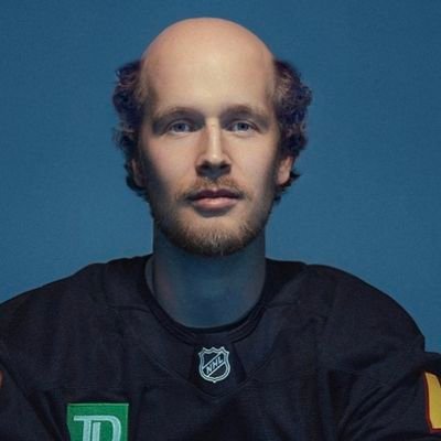 Canucks_Enjoyer's profile picture. Average #Canucks fan. 🐋
I post bad takes, sometimes good

All glory to God✟