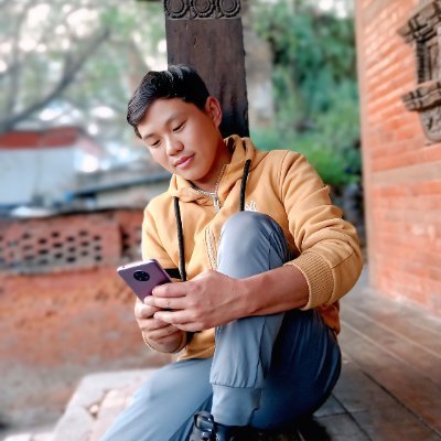 TheSunuwar's profile picture. 