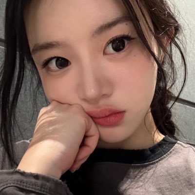 menoooen's profile picture. 