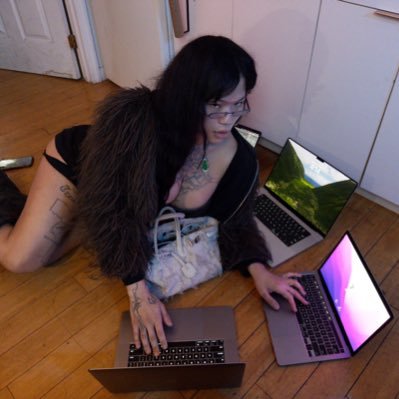 bebexmoon's profile picture. 18+ Your favorite freaky asian big booty TS goddess 🖤 DM for FT shows and customs 📲 Full length collabs and solo videos both on my pages 👇🏻