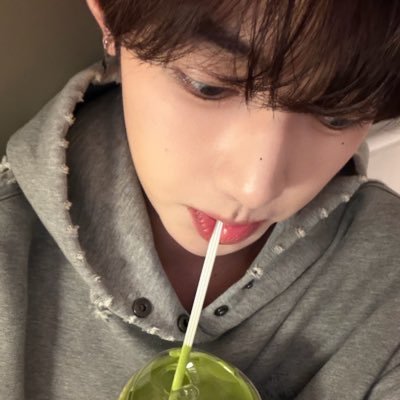 jinnaie's profile picture. haobin slowburn survivor