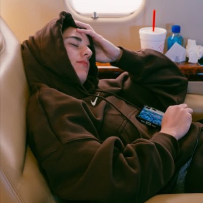 sophstcrs's profile picture. the archbishop of ccbury as stated by @maanumstenius fever in 5, iowa hawkeyes on top @heartinghorror 🐈‍⬛