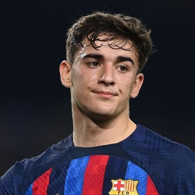 Frozen_Pratik's profile picture. Either your fav account or most hated one nothing between this.