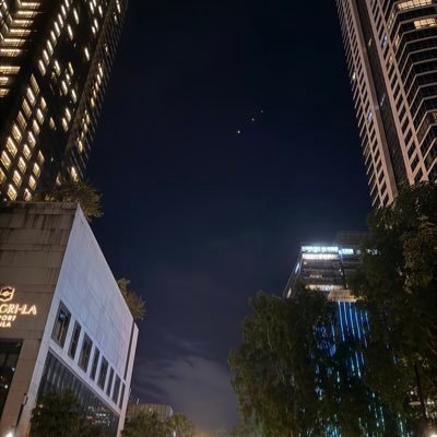 justmej3z's profile picture. marrieed to my loveley wife who i love like crazy .song writer poet https://t.co/9LiHFn4WoH