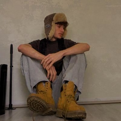 MaseDesigns's profile picture. Thumbail designer | Media Design student | 19 | DM me, let's work together 🚀

https://t.co/N43Rqi27HZ